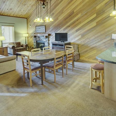 Seventh Mountain Resort Deschutes River Woods Buitenkant foto