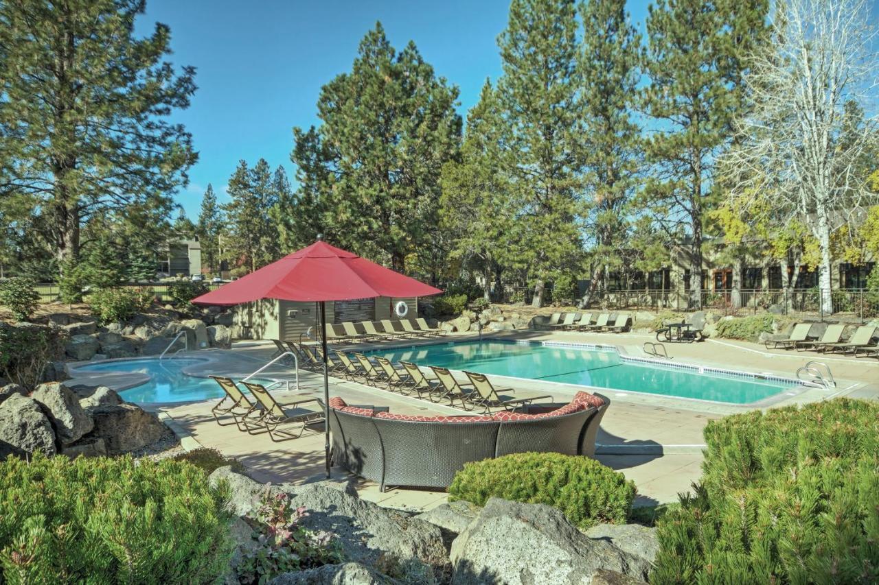 Seventh Mountain Resort Deschutes River Woods Buitenkant foto