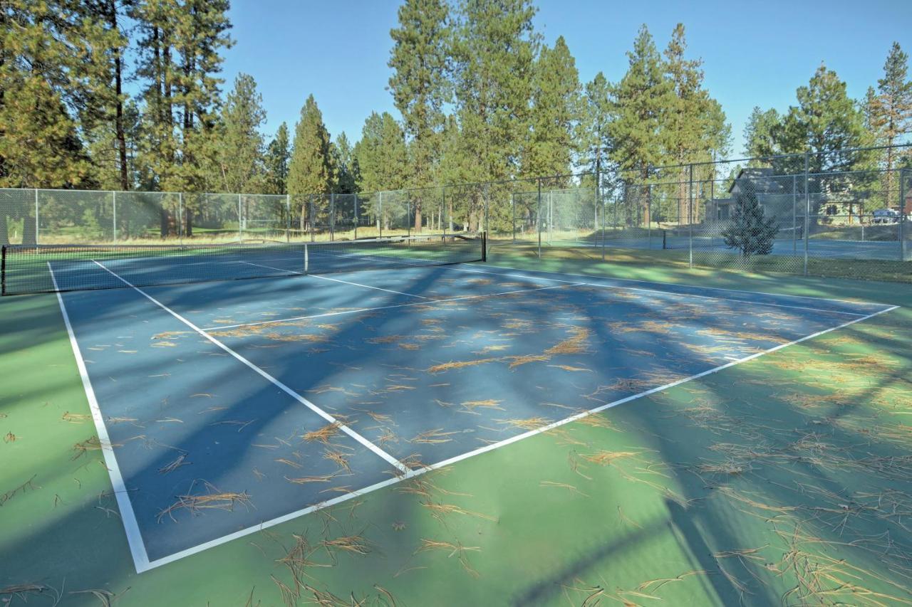 Seventh Mountain Resort Deschutes River Woods Buitenkant foto