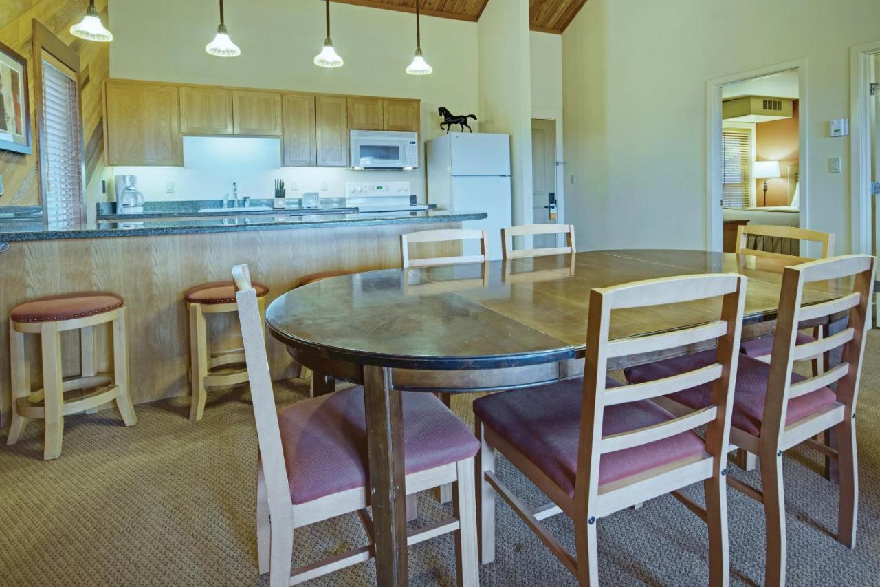 Seventh Mountain Resort Deschutes River Woods Buitenkant foto