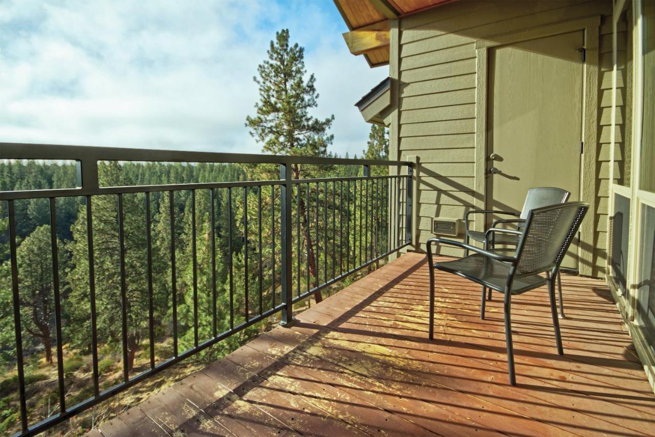 Seventh Mountain Resort Deschutes River Woods Buitenkant foto