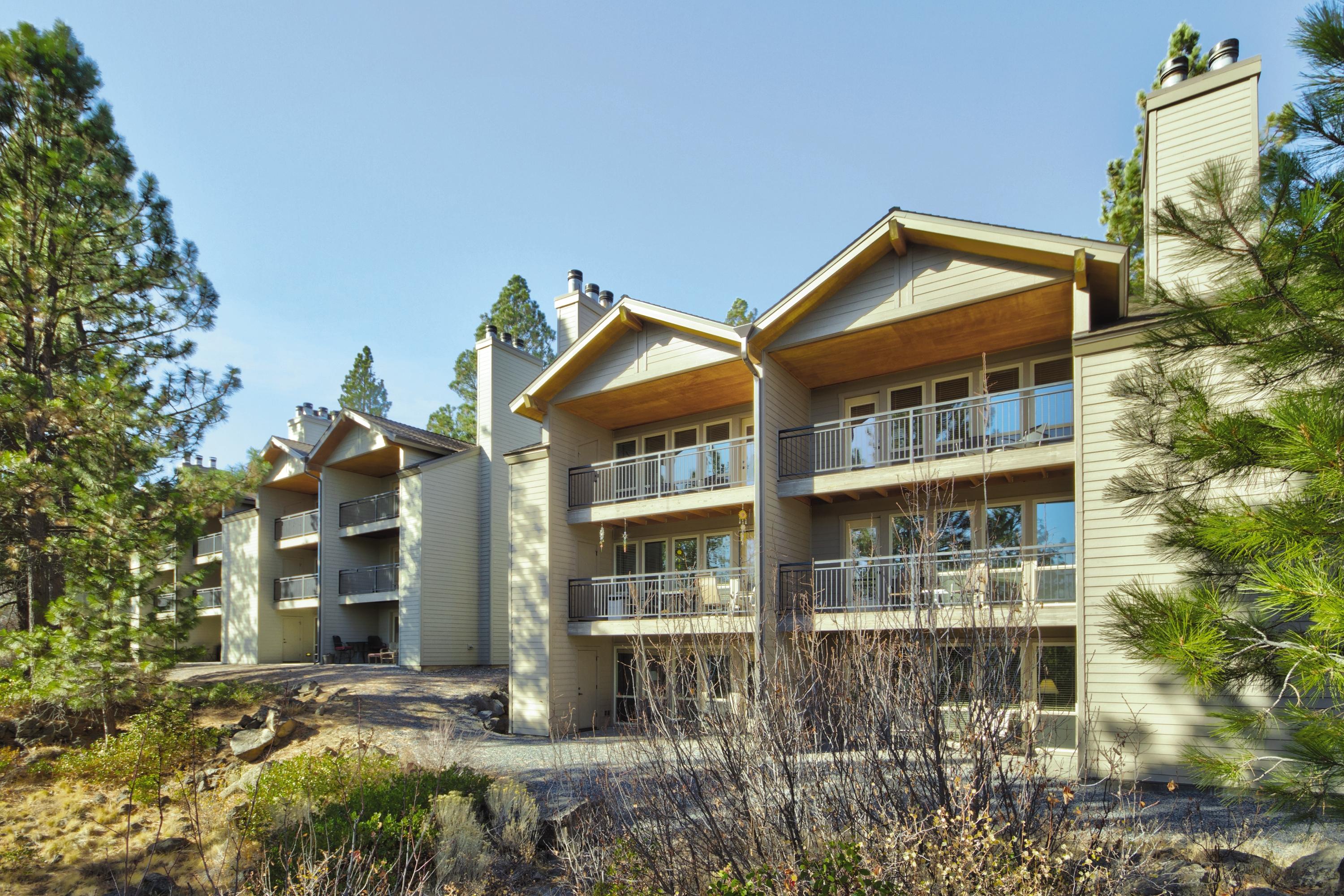 Seventh Mountain Resort Deschutes River Woods Buitenkant foto